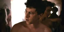 Alex (Finnegan Oldfield)